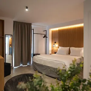 https://griffin-suites.rethymnohotels.net